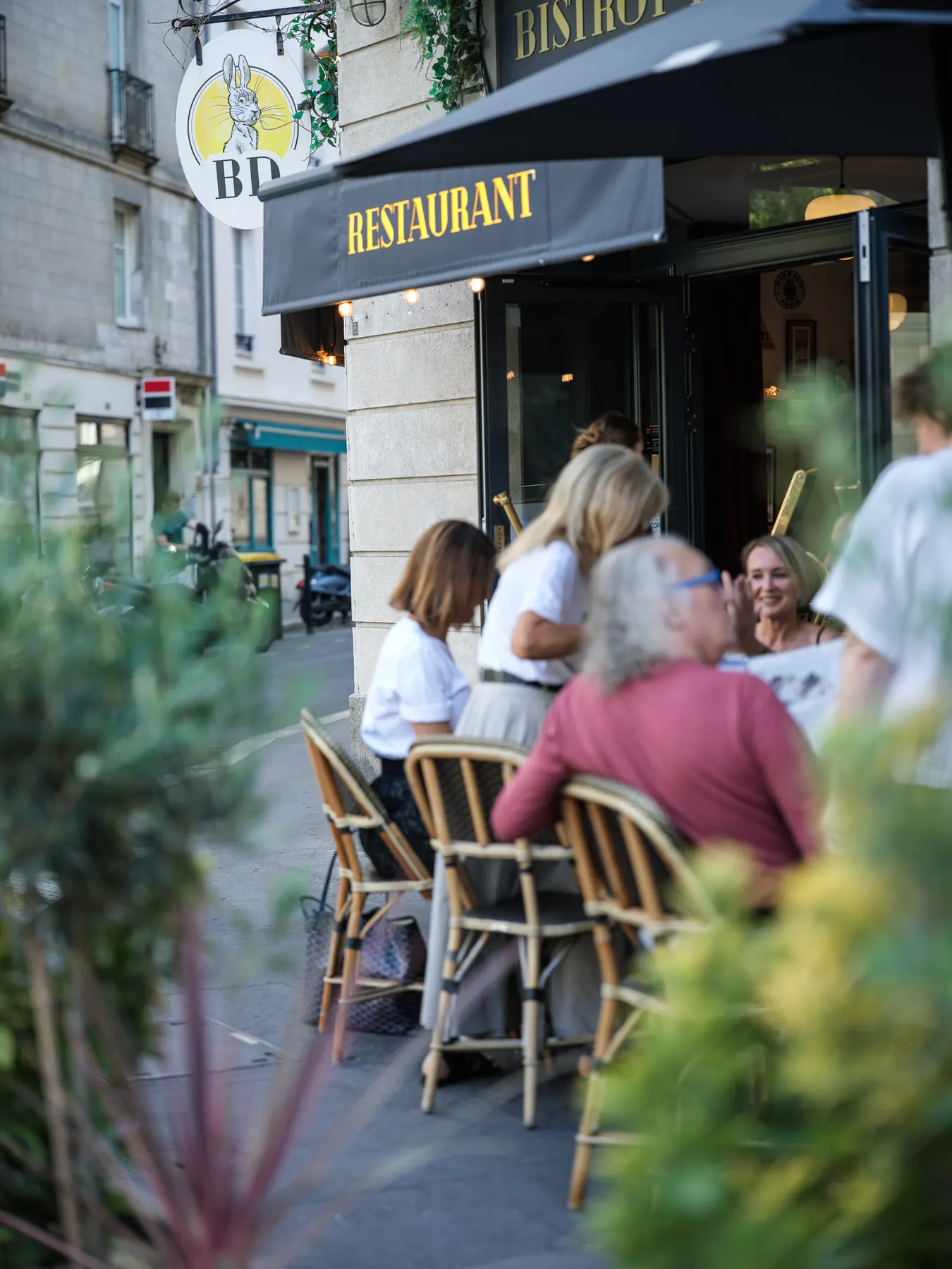 Terrasse du Bistrot Delorme, bistrot Place Delorme à Nantes